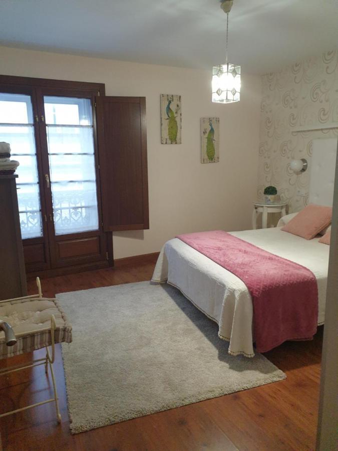 Apartamento Cine Colon Ribadeo Εξωτερικό φωτογραφία