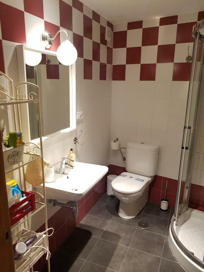 Apartamento Cine Colon Ribadeo Εξωτερικό φωτογραφία