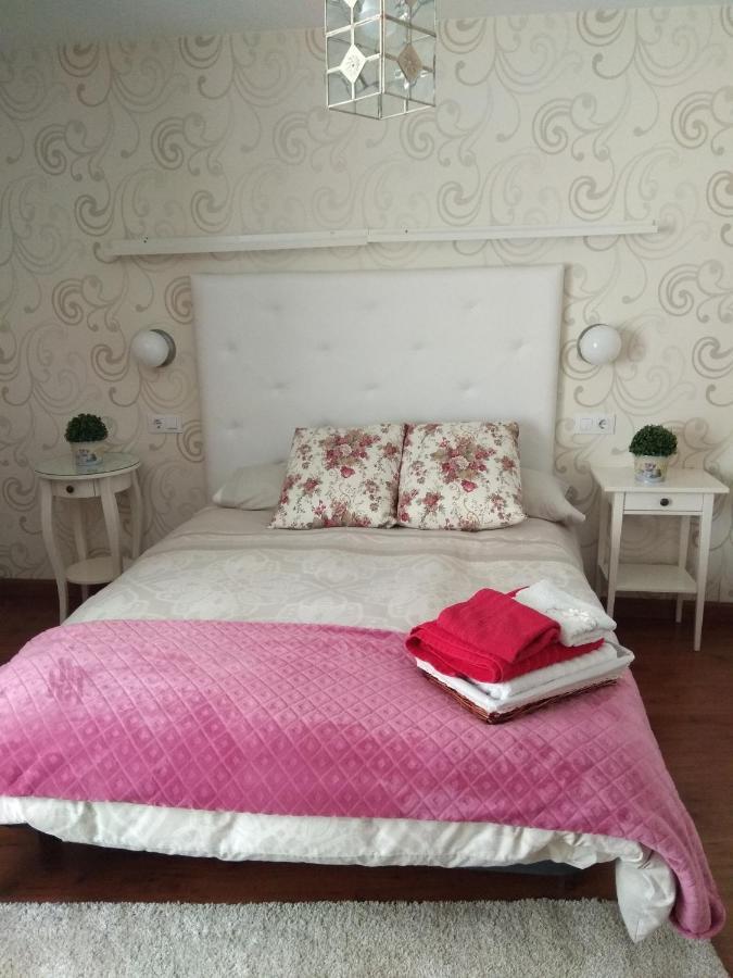 Apartamento Cine Colon Ribadeo Εξωτερικό φωτογραφία