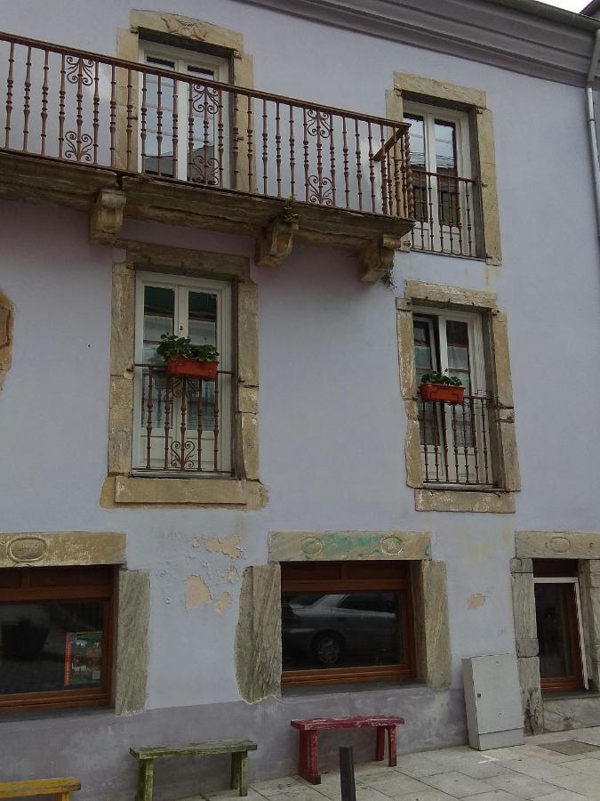 Apartamento Cine Colon Ribadeo Εξωτερικό φωτογραφία
