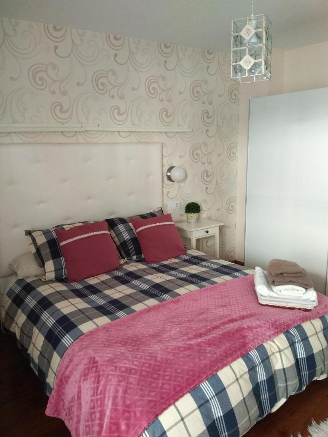 Apartamento Cine Colon Ribadeo Εξωτερικό φωτογραφία